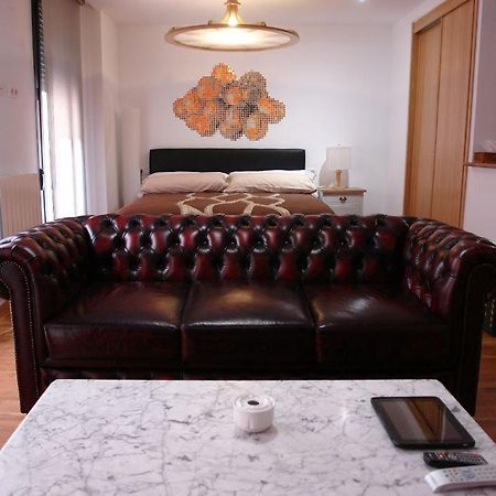 Apartamentos Laurel Logrono Bagian luar foto