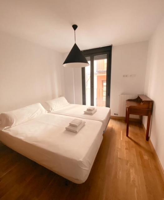 Apartamentos Laurel Logrono Bagian luar foto