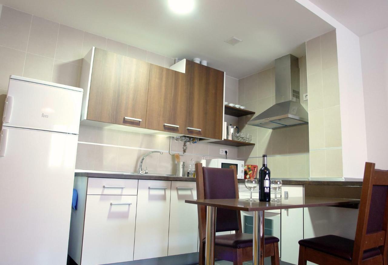 Apartamentos Laurel Logrono Bagian luar foto